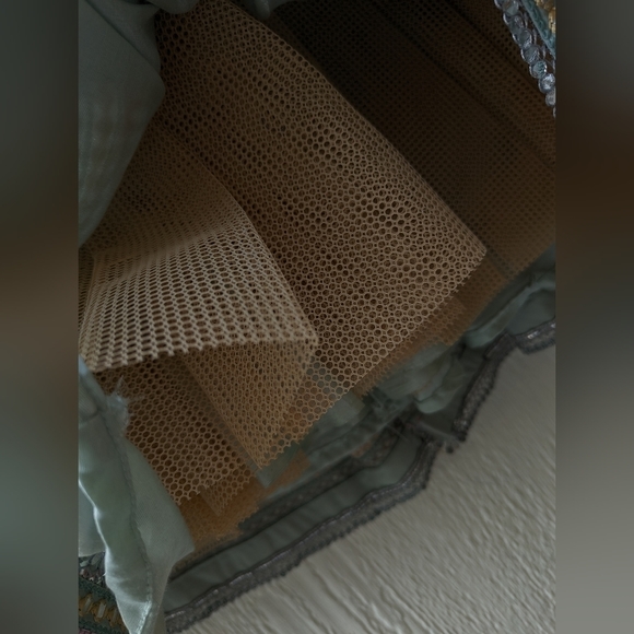 Indian Wedding Wear Lehenga Choli Dupatta Set Heavy Embroidery Work Lehengas Set - Picture 6 of 8